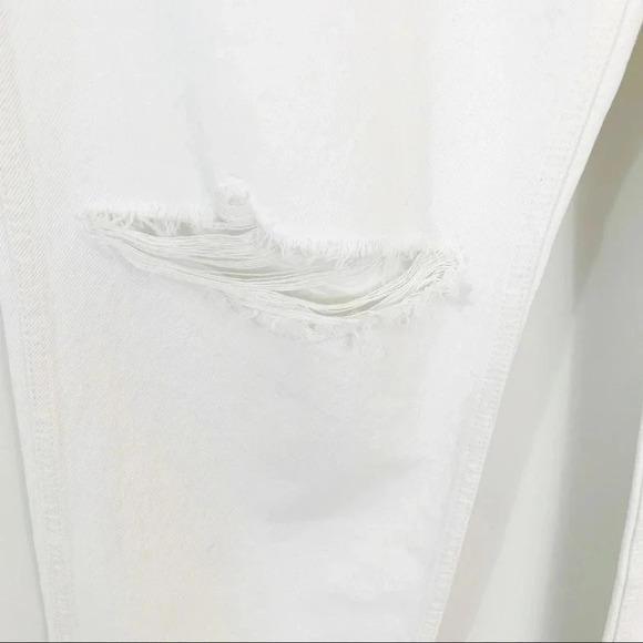 Re/Done Originals 90s High Rise Loose in White Denim With Rips Size 30 NWT - Picture 11 of 15